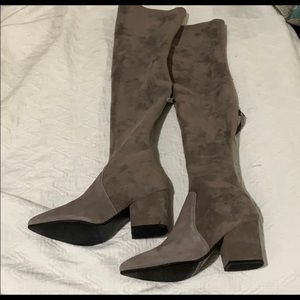 Goodnight Macaroon OTK size 7